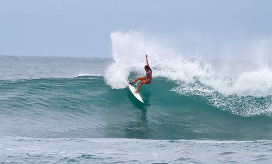 Online Surf Video Analysis